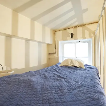 Apartment Charming Accommodation In The Heart Of The Marais *